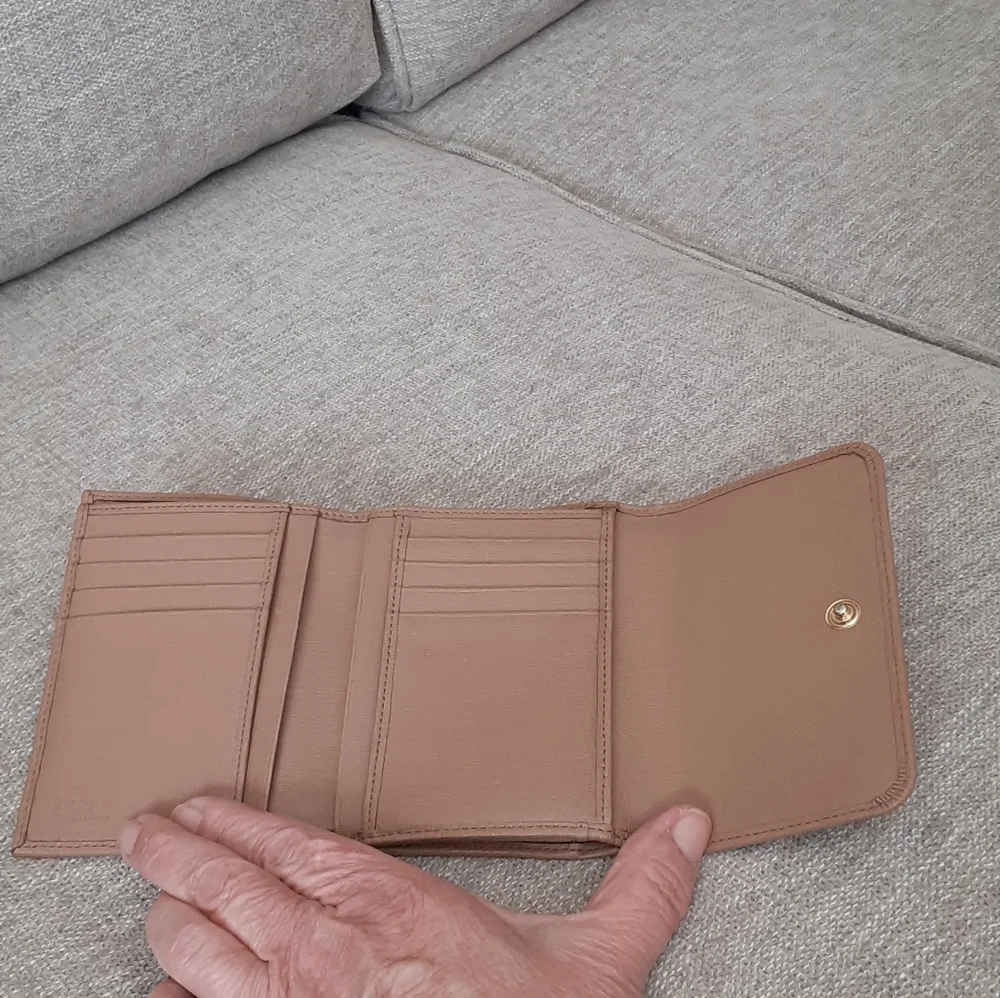 Furla chic wallet